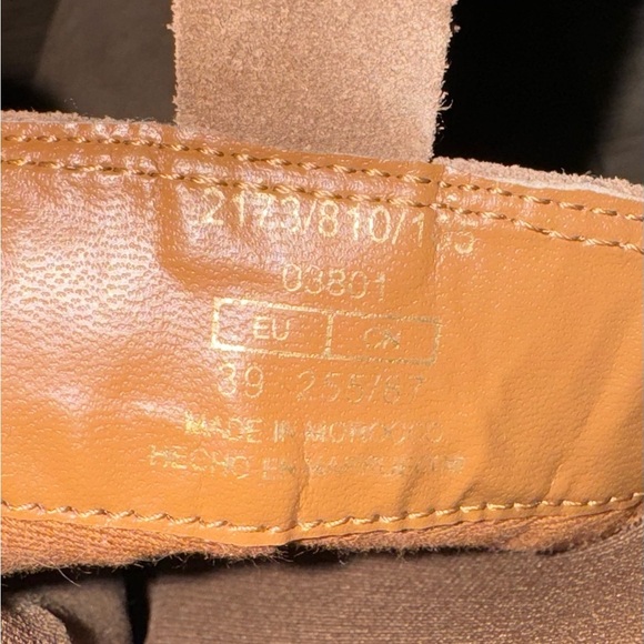 NWOT ZARA Tan/Taupe Suede Chelsea Boots - Picture 6 of 6